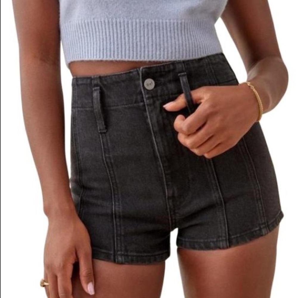 Reformation Eva shorts in black